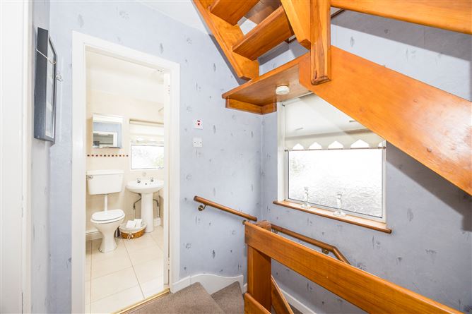 71 Lorcan Crescent, Santry, Dublin 9