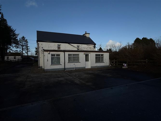 Quarry Cross, Gneeveguilla, Co. Kerry