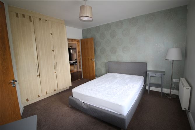 Apartment 30, The Lodge, Classes Lake, Ovens, Cork