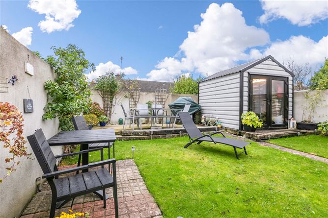 32 Oakcourt Lawn, Palmerstown, Dublin 20
