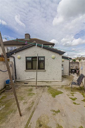 32 Cashel Avenue , Crumlin,   Dublin 12