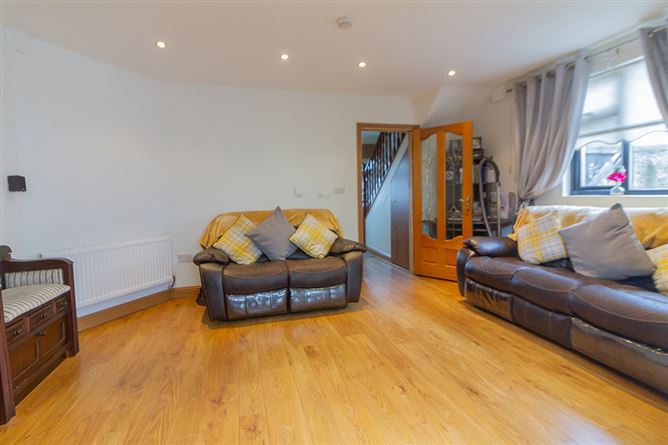 32 Cashel Avenue , Crumlin,   Dublin 12