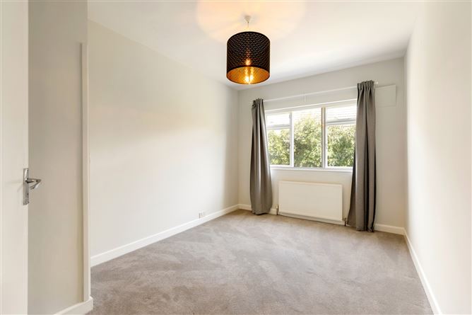 5 Leinster Lawn, Clonskeagh, Dublin 14