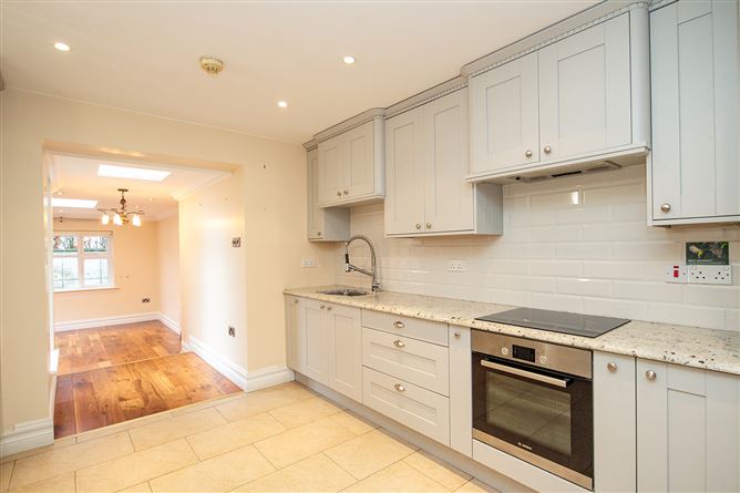 27 College Square, Kilkenny, Kilkenny