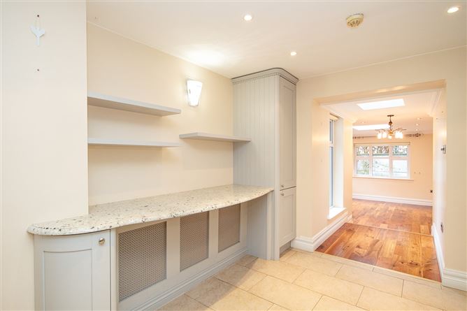 27 College Square, Kilkenny, Kilkenny
