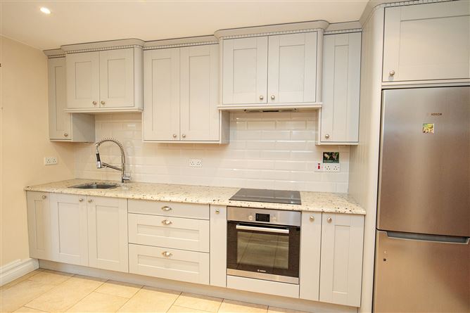 27 College Square, Kilkenny, Kilkenny