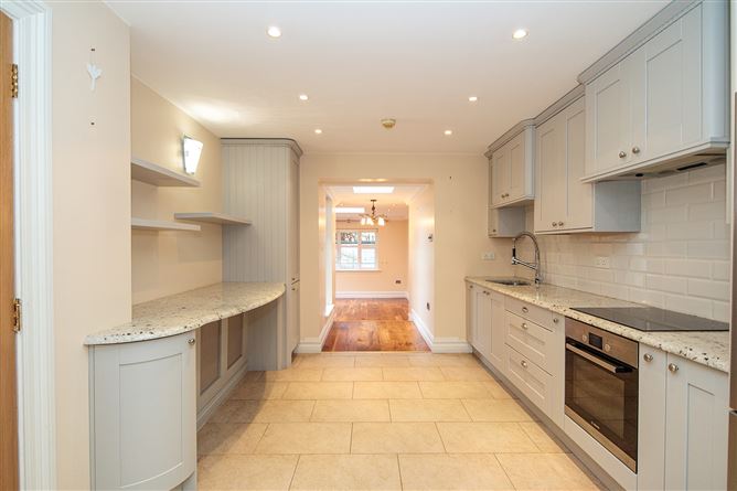 27 College Square, Kilkenny, Kilkenny