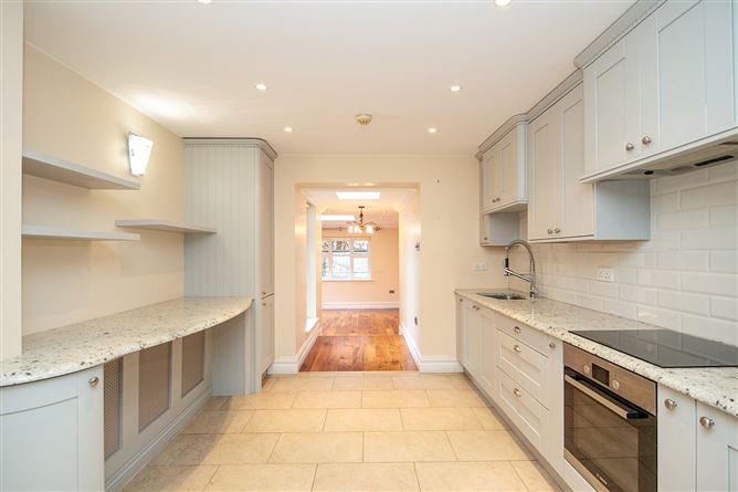 27 College Square, Kilkenny, Kilkenny
