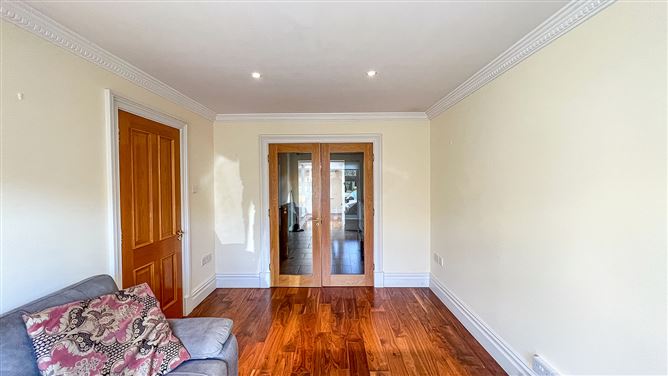 27 College Square, Kilkenny, Kilkenny
