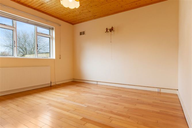 11 Seaview Park, Shankill, Co. Dublin