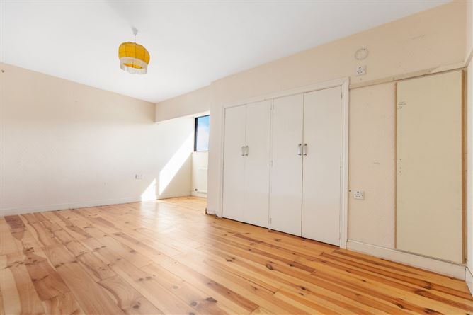 11 Seaview Park, Shankill, Co. Dublin