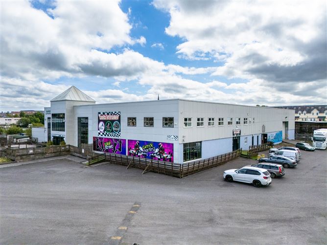 Leitrim Road Retail Point, Leitrim Road, Carrick On Shannon, Co. Leitrim