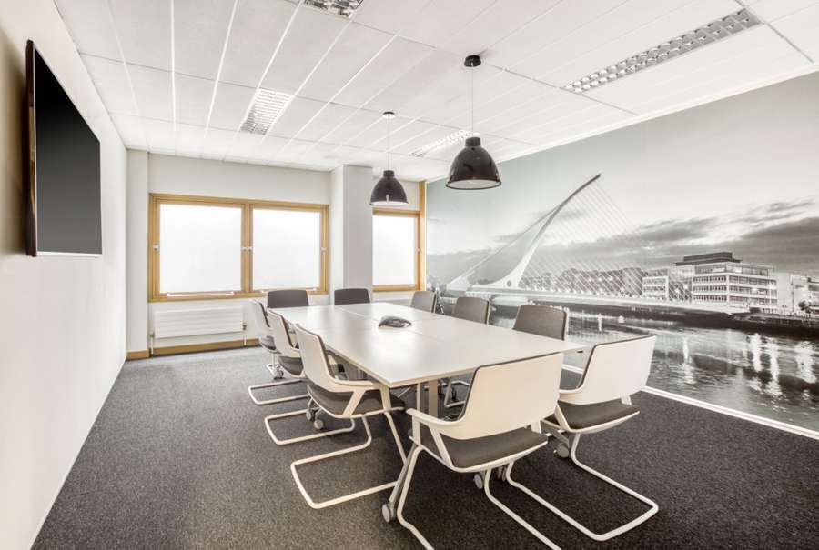 Regus, Alexandra House, The Sweepstakes, Ballsbridge, Dublin 4, D04 C7H2