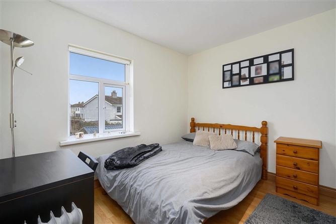 92 Rowlagh Crescent, Clondallkin, Dublin 22, Dublin, D22 T1H2