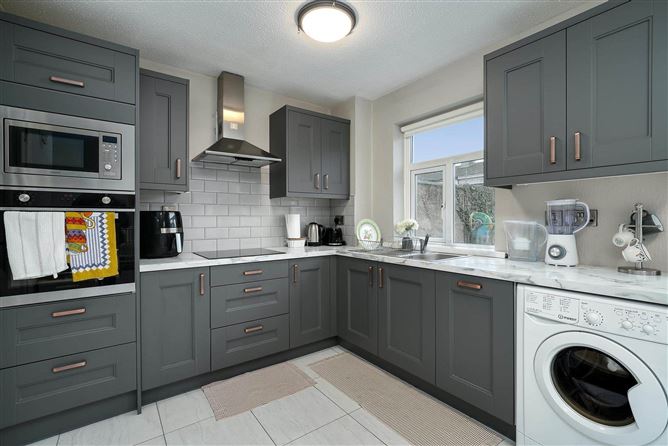 92 Rowlagh Crescent, Clondallkin, Dublin 22, Dublin, D22 T1H2