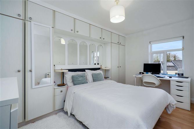 92 Rowlagh Crescent, Clondallkin, Dublin 22, Dublin, D22 T1H2