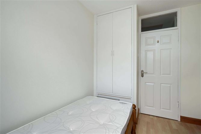 92 Rowlagh Crescent, Clondallkin, Dublin 22, Dublin, D22 T1H2