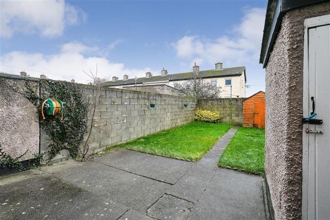 92 Rowlagh Crescent, Clondallkin, Dublin 22, Dublin, D22 T1H2