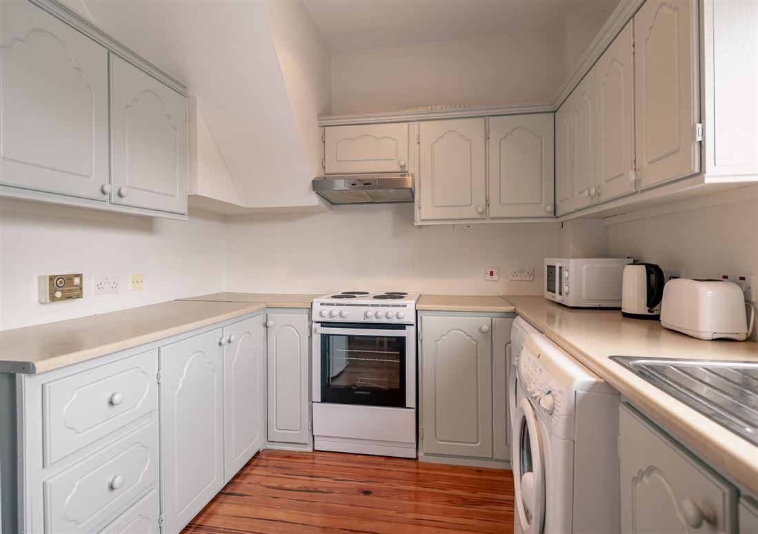 3 Coffeys Row, Kenmare, Co. Kerry, V93 F290