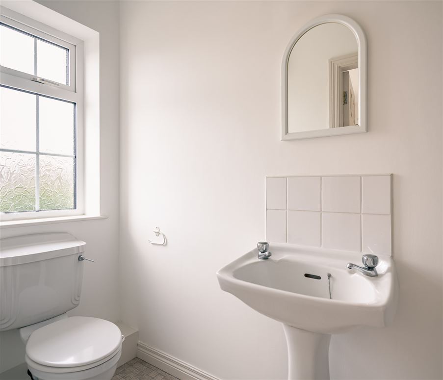 3 Coffeys Row, Kenmare, Co. Kerry, V93 F290