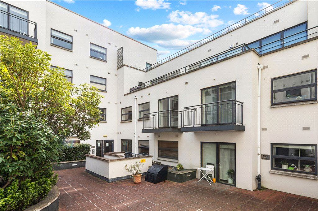 50 St Patricks Court, Clanbrassil Street, Dublin 8