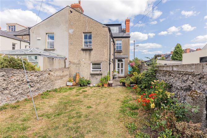 https://photos-a.propertyimages.ie/media/9/7/5/5019579/66afa205-e1e3-4a8b-81f2-86cb613c4beb_l.jpg