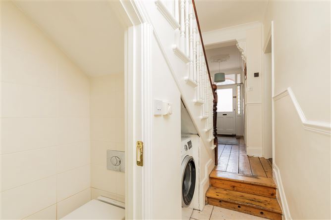 https://photos-a.propertyimages.ie/media/9/7/5/5019579/66afa205-e1e3-4a8b-81f2-86cb613c4beb_l.jpg