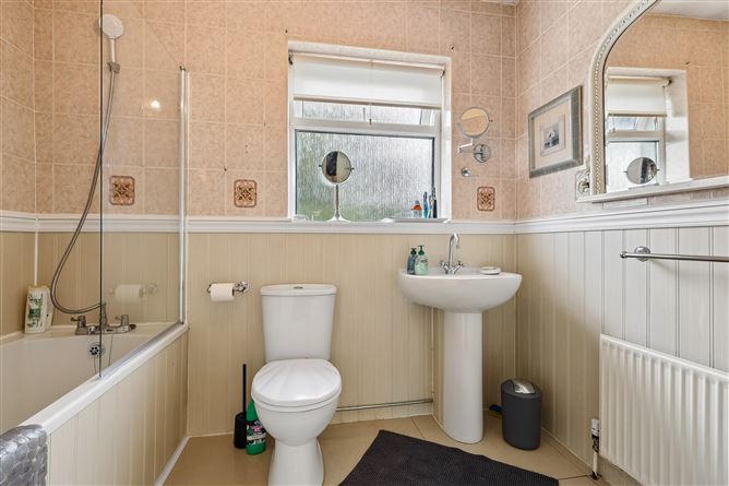 Photo 17 of 28 — 6 Gleniden Court, Enfield, Meath