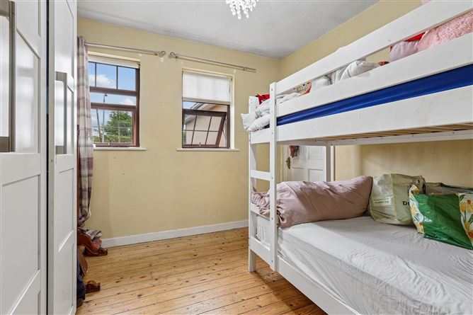 Photo 16 of 28 — 6 Gleniden Court, Enfield, Meath