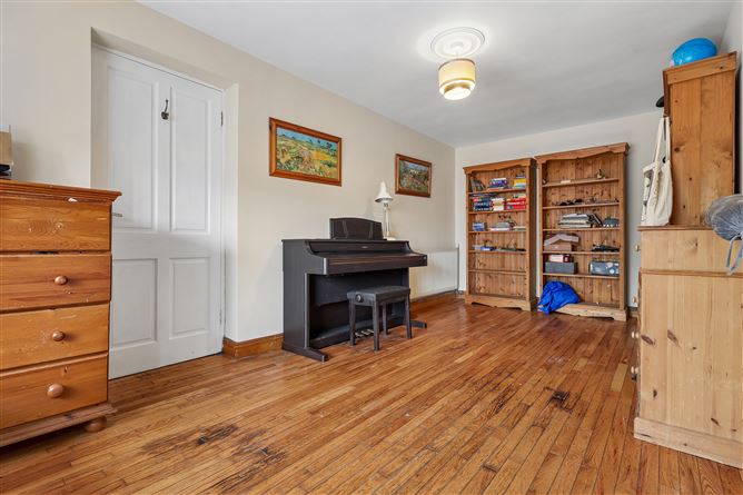 Photo 8 of 28 — 6 Gleniden Court, Enfield, Meath