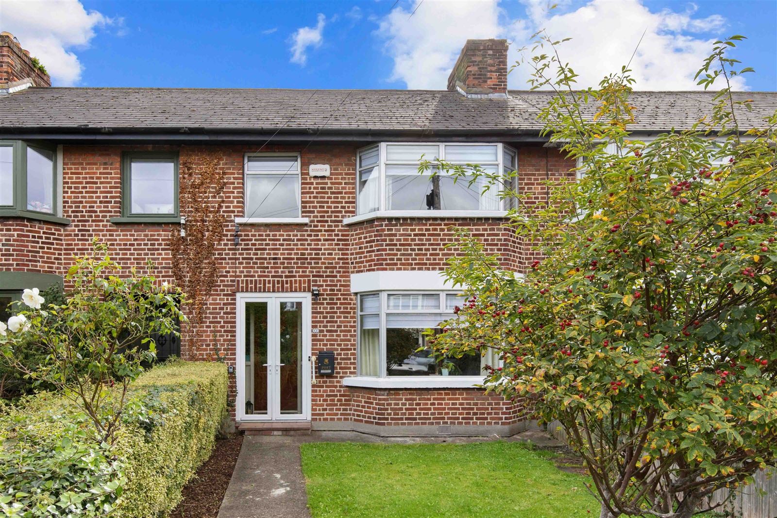 Photo 1 of 14 — 8 Lea Crescent, Sandymount, Dublin 4