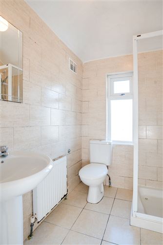 27 Glentow Road, Whitehall, Dublin 9