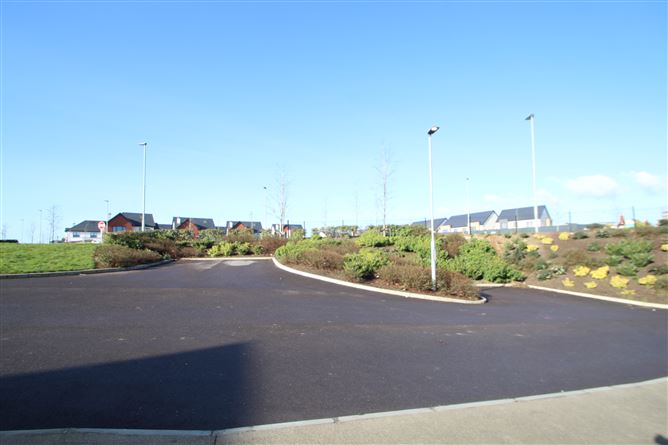 23 Meadow Walk, Castleheights, Carrigaline, Cork
