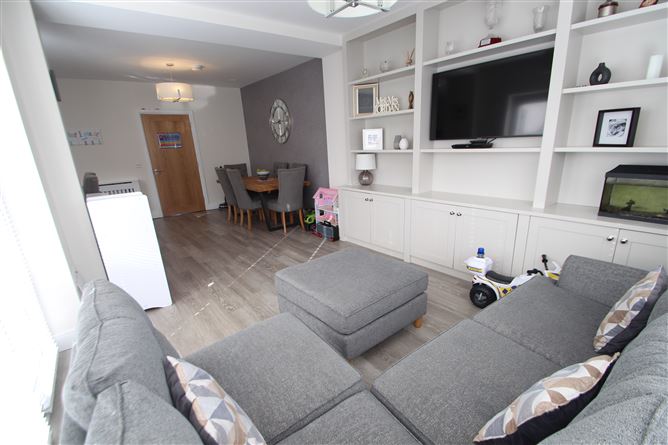 23 Meadow Walk, Castleheights, Carrigaline, Cork