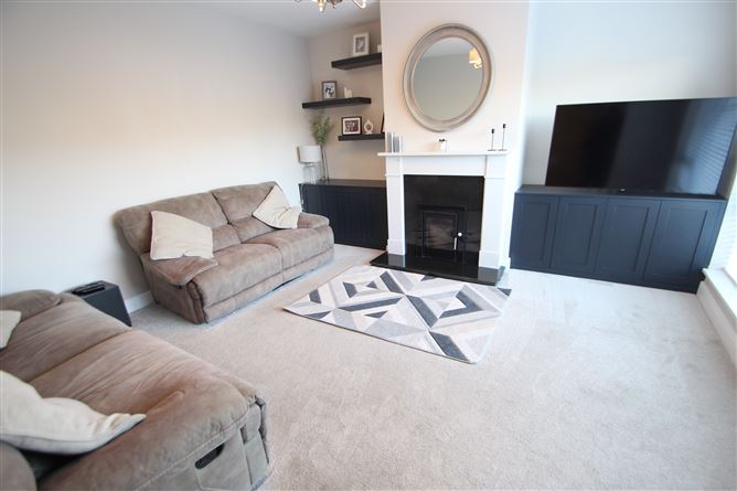 23 Meadow Walk, Castleheights, Carrigaline, Cork