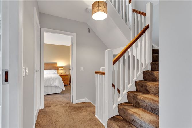 4 Oaktree Green, Cunnaberry Hill, Tully Road, Kildare Town, Co. Kildare