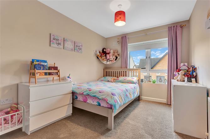 4 Oaktree Green, Cunnaberry Hill, Tully Road, Kildare Town, Co. Kildare