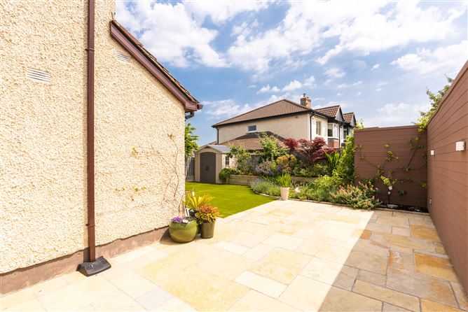6 Valley Close, Cabinteely, Dublin 18