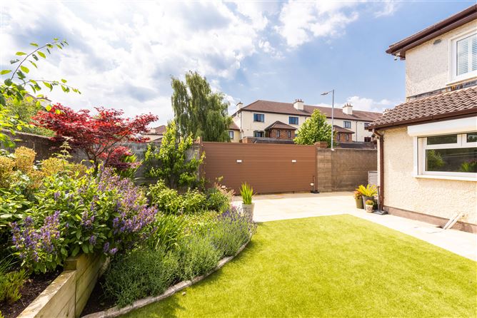 6 Valley Close, Cabinteely, Dublin 18