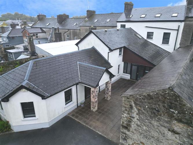 Kilmurry House, Main Street, Castlerea, Roscommon