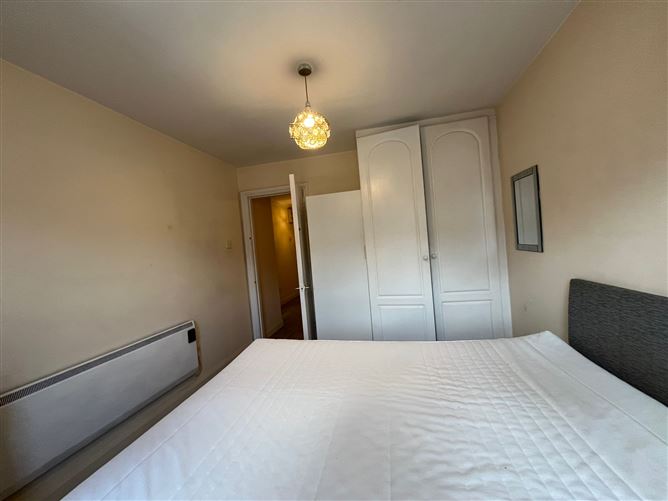 New Row Place, New Row South, Dublin 8 