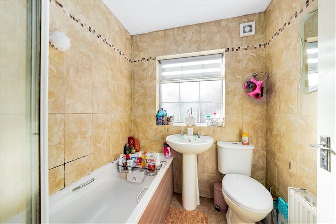 70 Monksfield Heights Clondalkin Dublin 22