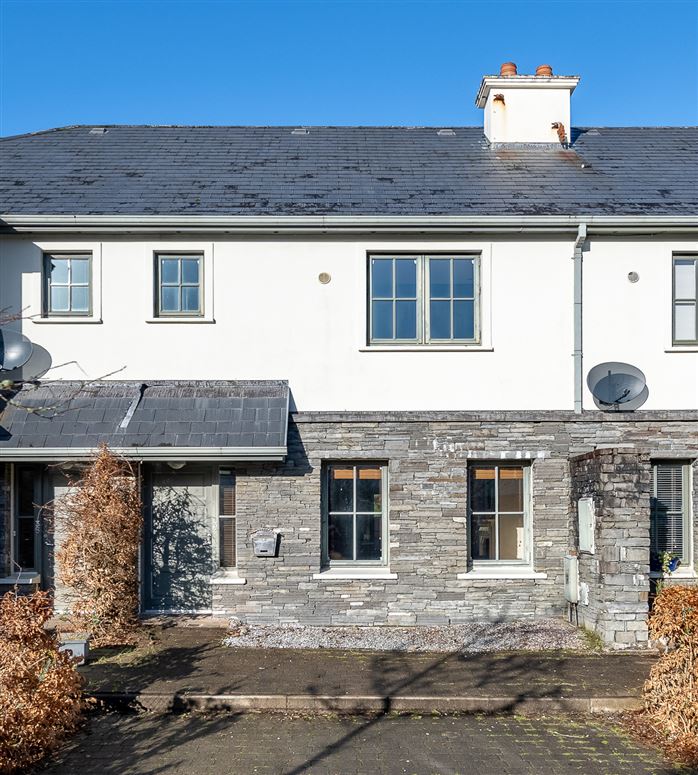 34 Oakwood Manor, Killowen, Kenmare, Co. Kerry, V93 AV97