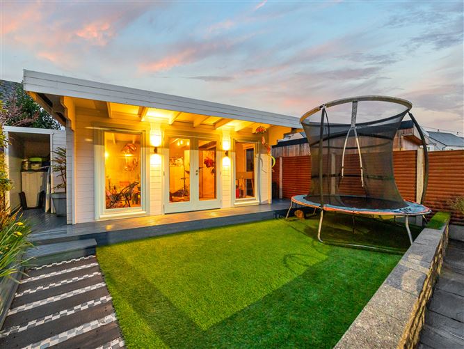 32 Finlay Park, Naas, Co. Kildare