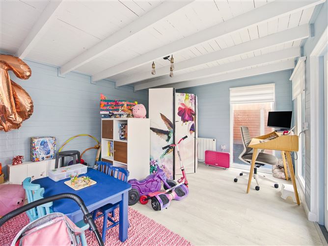 32 Finlay Park, Naas, Co. Kildare