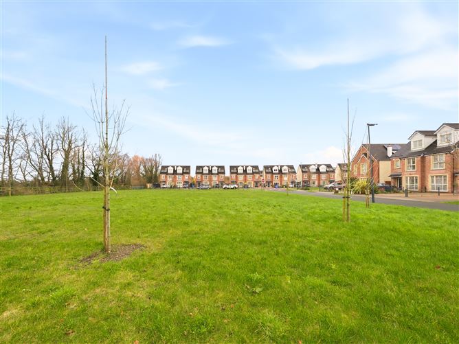 32 Finlay Park, Naas, Co. Kildare