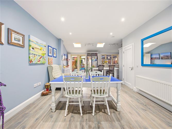 32 Finlay Park, Naas, Co. Kildare