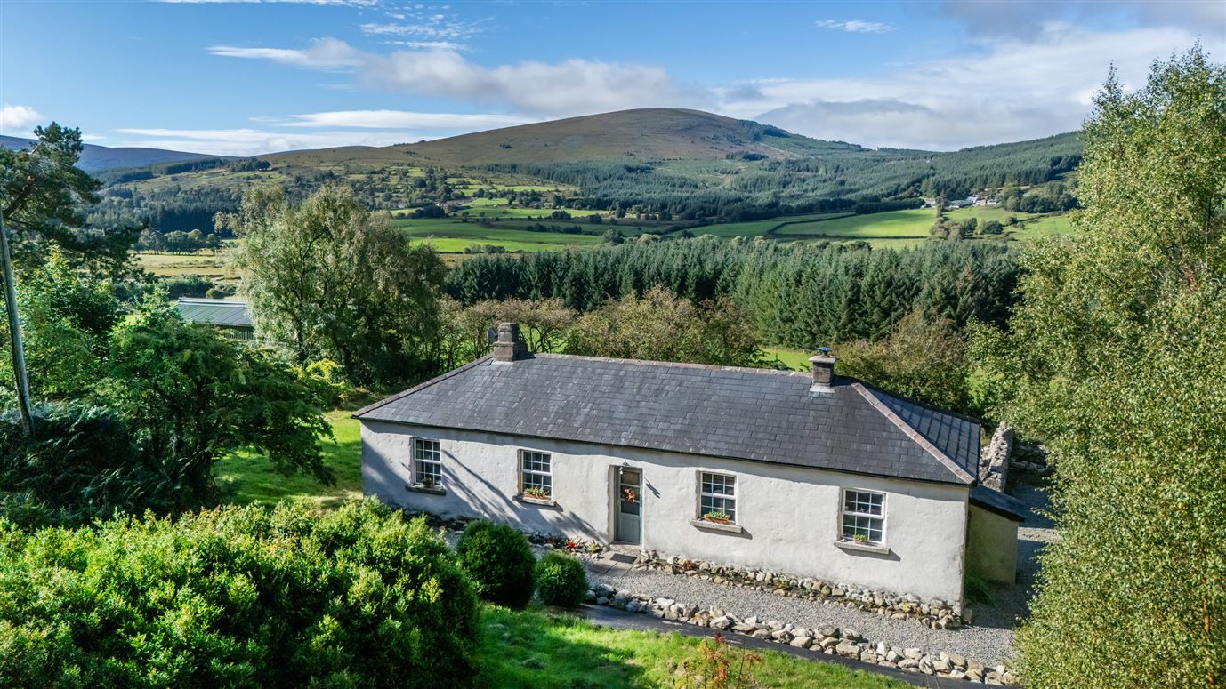 Cottage on c. 0.97 Acre / 0.39 HA., Athdown, Manor Kilbride, Blessington, Wicklow