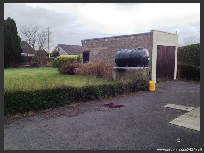 "Hilltop House" Knockroe, Castlerea, Roscommon