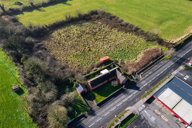Development Site, Tarmonbarry, Co. Roscommon, Folio: RN6512F